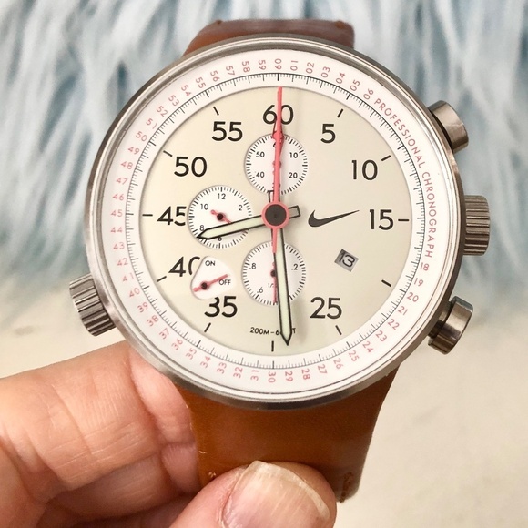 NIKE HERITAGE Chronograph Vintage, Y2K, Mens Wrist Watch, Leather Strap, RARE - Picture 9 of 16